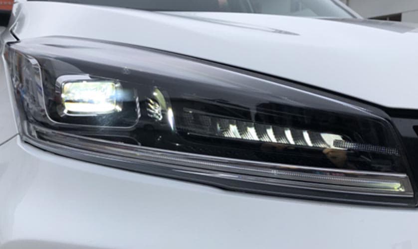 Daytime Running Lights + Double Rear Fog Lights + LED Headlights