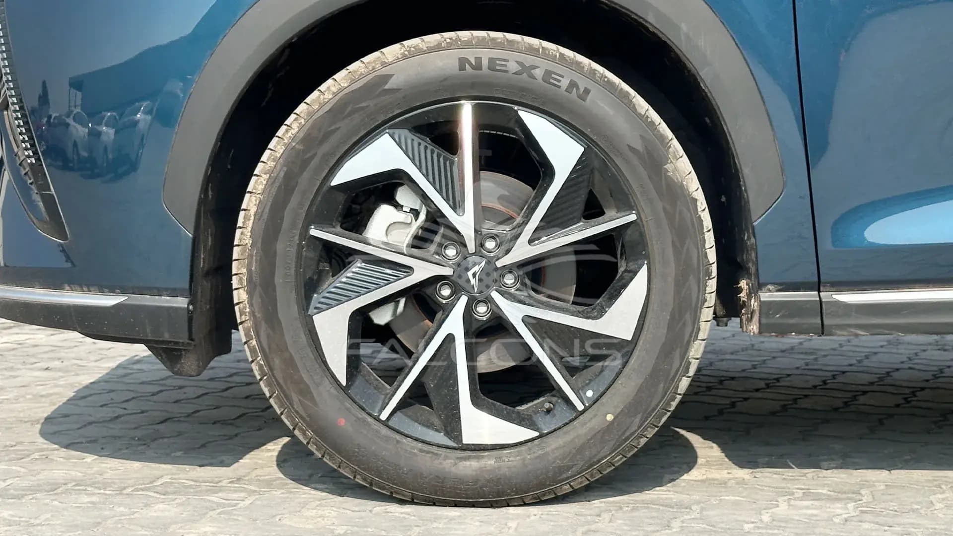 X7